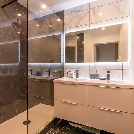 93m2 De Standing 3 Pieces 2 Apartment