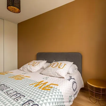 Διαμέρισμα 93m2 De Standing 3 Pieces 2 *